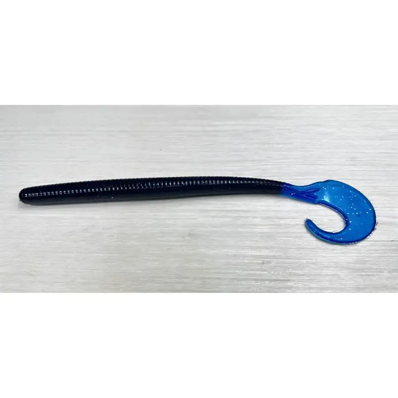 Mag Chub Worm w/ Colored Tail